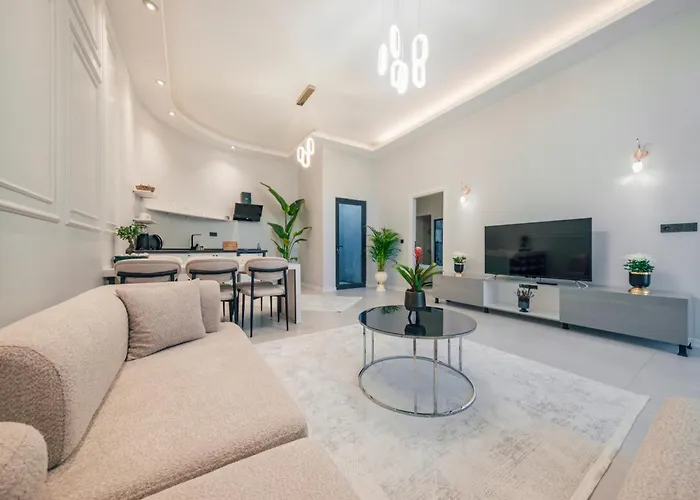 Star Hill سبانجا